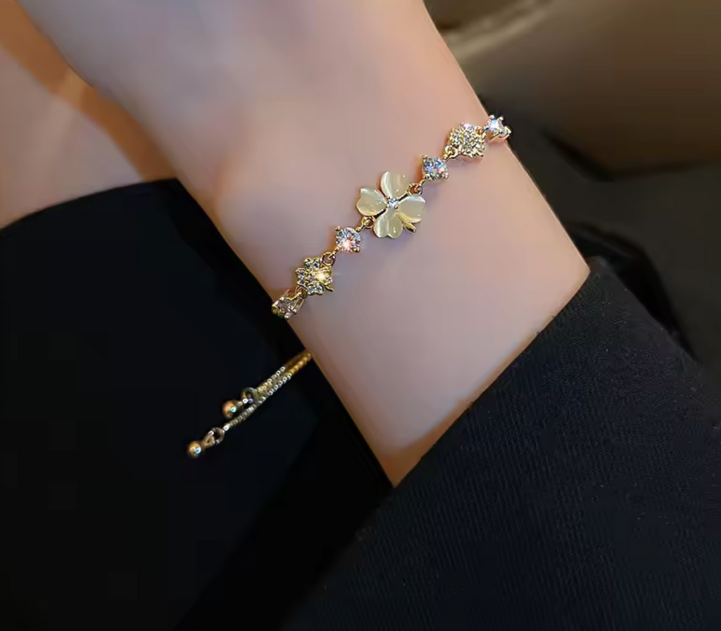 Zircon Opal Clover Adjustable Gold Bracelet