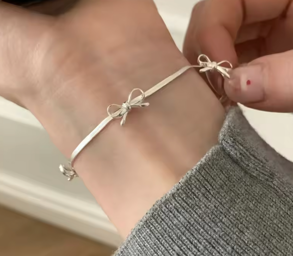 925 Sterling Silver Bow Snake Chain Bracelet